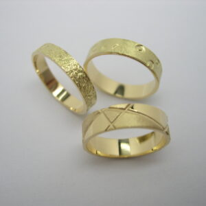 Aros d’or groc