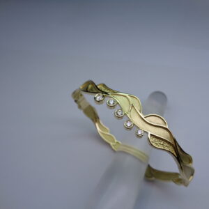 Esclava d’or groc i diamants talla brillant