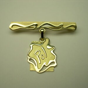 Agulla i medalla d’or groc (peça personalitzada)